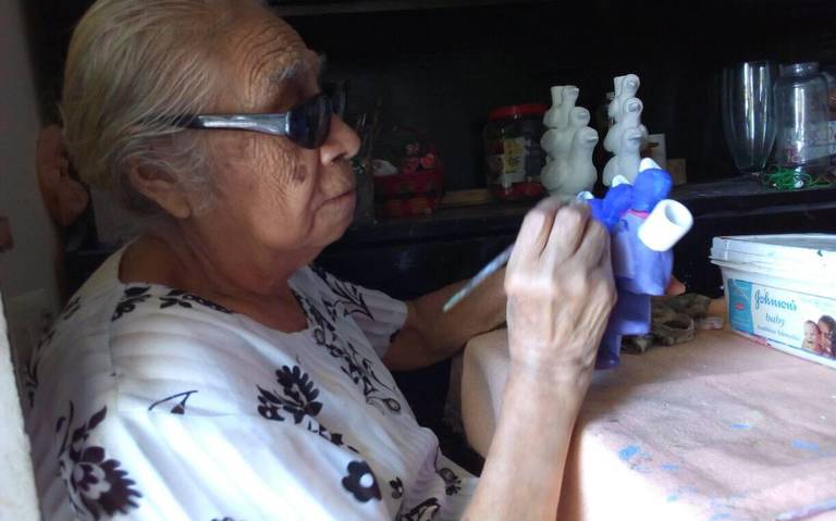 Fallece Isabel Castillo, reconocida artesana de Izúcar