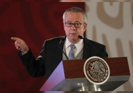 Advierte Carlos Urzúa graves riesgos con la reforma energética de AMLO