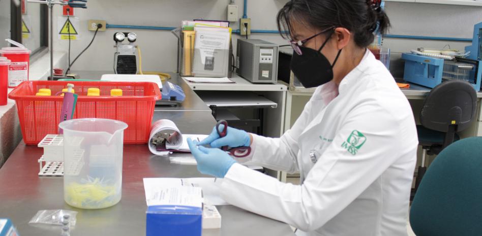 IMSS reconoce al área encargada de analizar calidad de insumos y diagnóstico epidemiológico de enfermedades