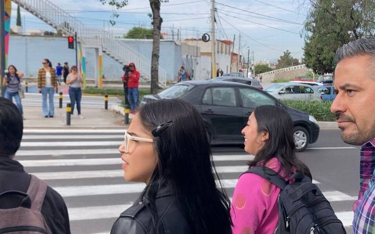 Paso peatonal al inicio de la recta a Cholula era necesario: Adán Domínguez