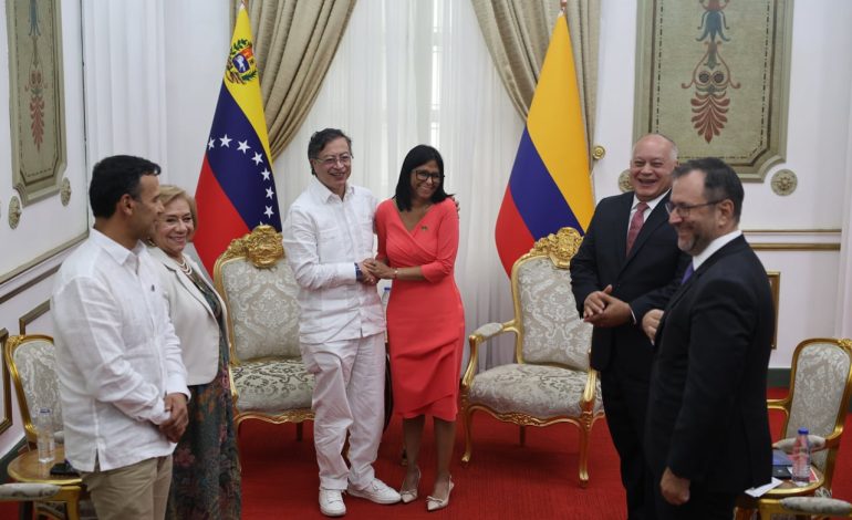 Petro y Delcy Rodríguez: el encuentro en Caracas tras meses de intentos fallidos