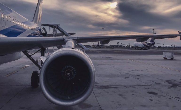 California enfrenta reducción en reservas de combustible para aviones de cara al Mundial